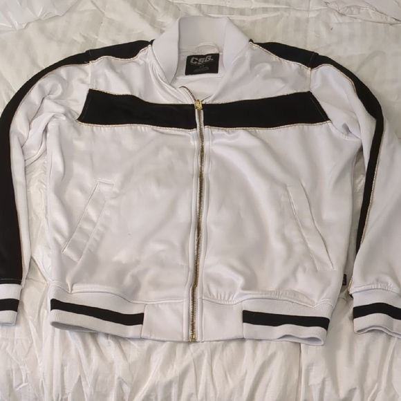 White and Black Men's Jacket - Picture 3 of 5